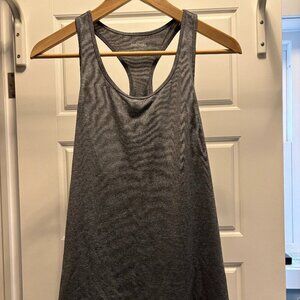 Women's Spalding Active Razorback Tank Size Large